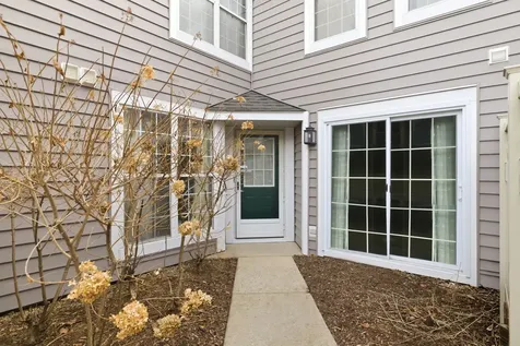 1497 Whitman Court Schaumburg IL 60173