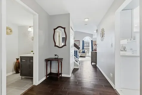 1497 Whitman Court Schaumburg IL 60173