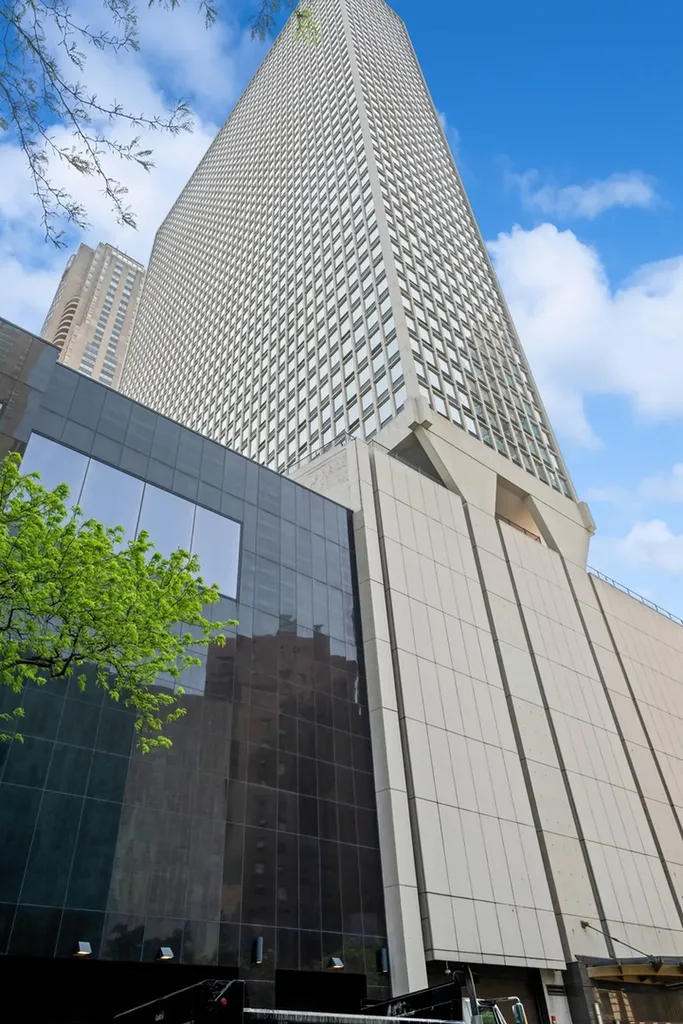 111 East Chestnut Street Chicago IL 60611