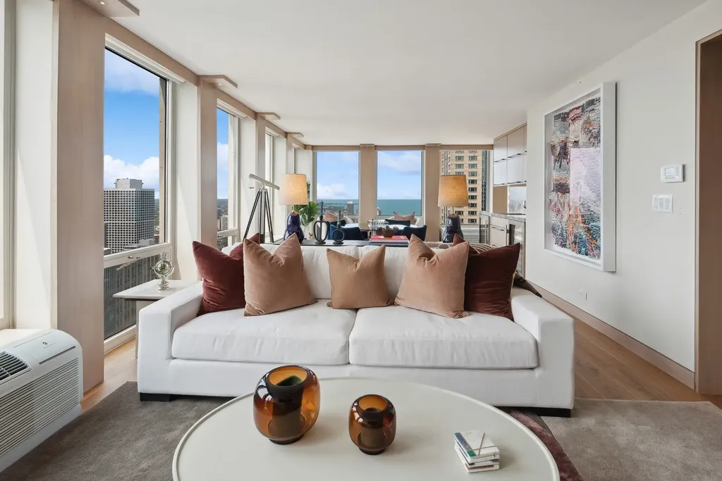 111 East Chestnut Street Chicago IL 60611