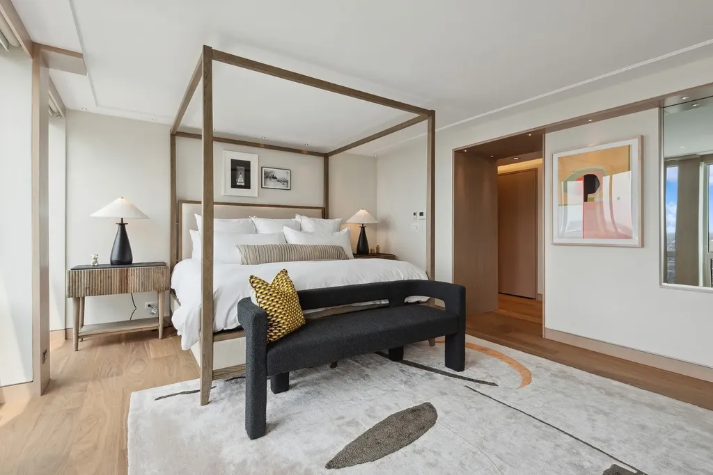 111 East Chestnut Street Chicago IL 60611