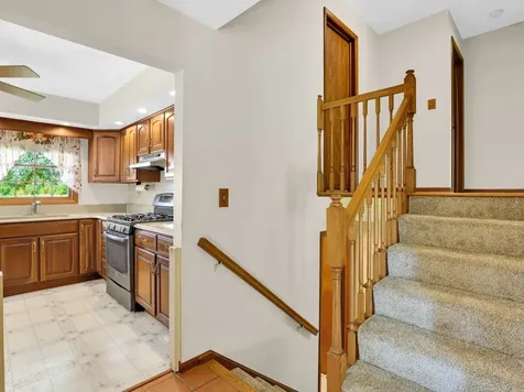3303 Vermont Road Woodstock IL 60098
