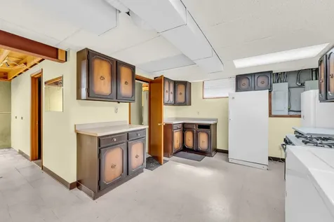 3303 Vermont Road Woodstock IL 60098