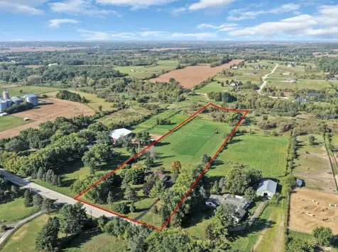 3303 Vermont Road Woodstock IL 60098