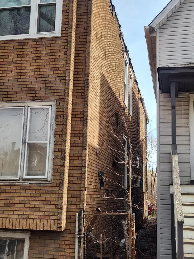 3009 North Whipple Street Chicago IL 60618