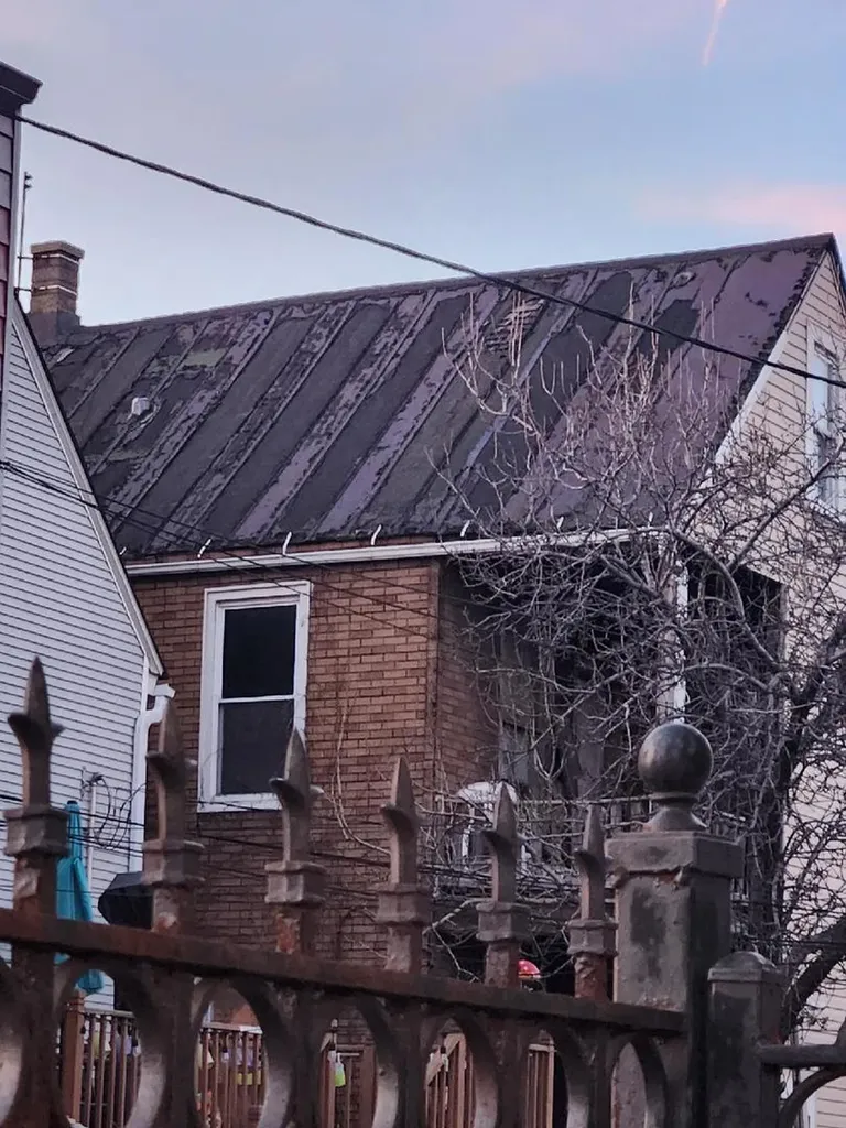 3009 North Whipple Street Chicago IL 60618
