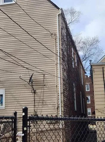 3009 North Whipple Street Chicago IL 60618