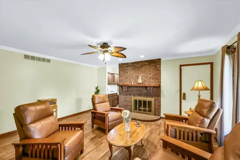 4111 Farhills Drive Champaign IL 61822
