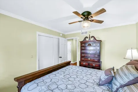 4111 Farhills Drive Champaign IL 61822