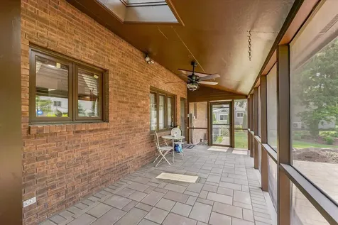4111 Farhills Drive Champaign IL 61822
