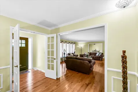 4111 Farhills Drive Champaign IL 61822
