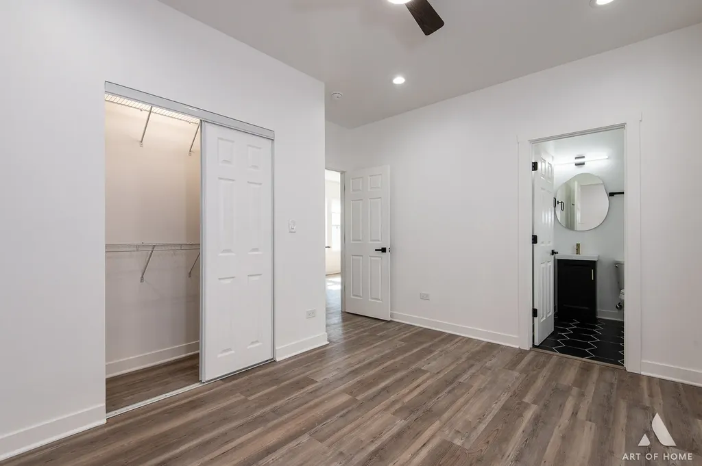 8353 South Hermitage Avenue Chicago IL 60620