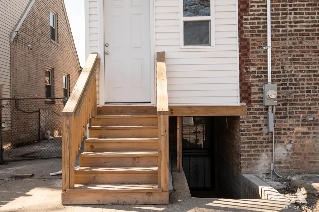 8353 South Hermitage Avenue Chicago IL 60620