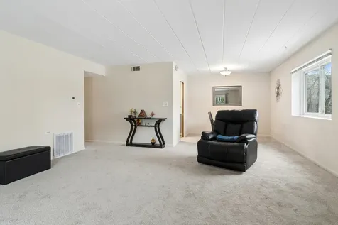 200 Deborah Lane Wheeling IL 60090