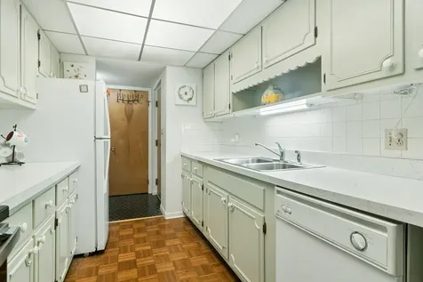 200 Deborah Lane Wheeling IL 60090
