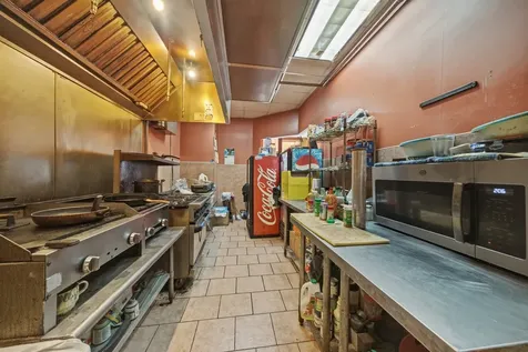 518 South Western Avenue Chicago IL 60612