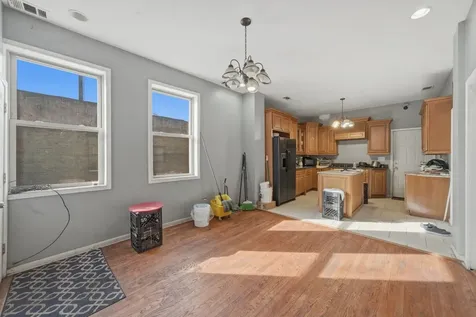 518 South Western Avenue Chicago IL 60612