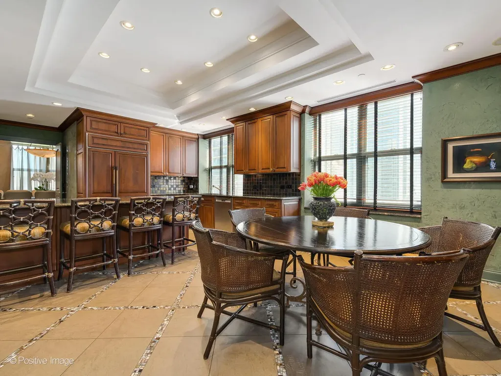 55 West Delaware Place Chicago IL 60610