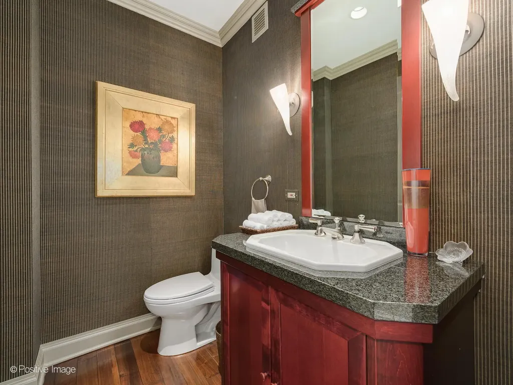 55 West Delaware Place Chicago IL 60610