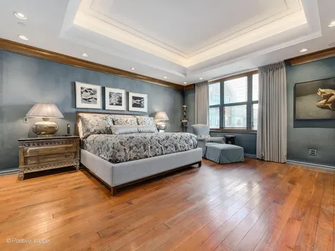 55 West Delaware Place Chicago IL 60610