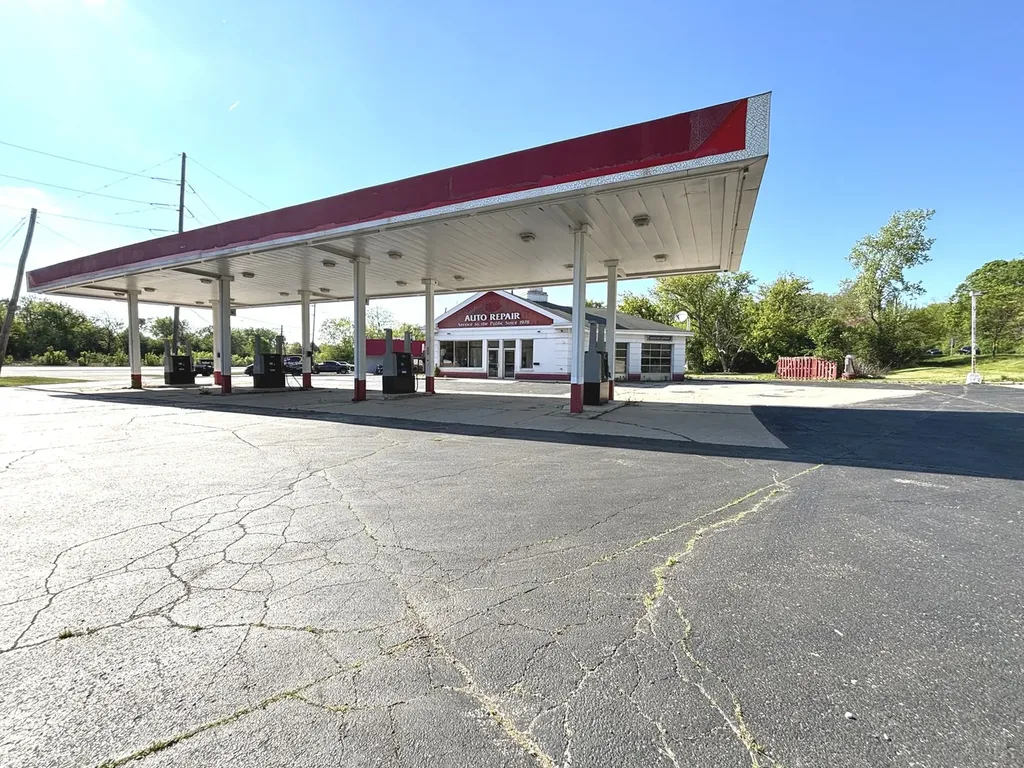 1205 South Northwest Highway Barrington IL 60010