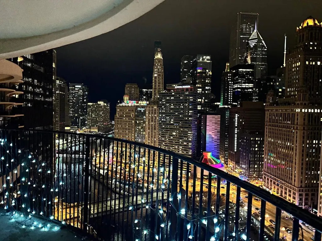 300 North State Street Chicago IL 60654