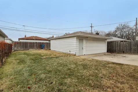 270 Madison Avenue Calumet City IL 60409