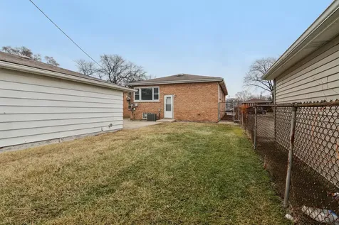 270 Madison Avenue Calumet City IL 60409