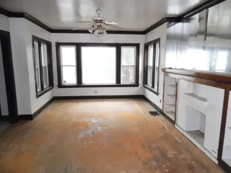 8432 South Ada Street Chicago IL 60620