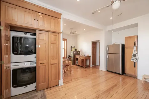 1354 East 48th Street Chicago IL 60615