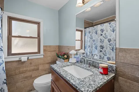 10715 Diversey Avenue Melrose Park IL 60164