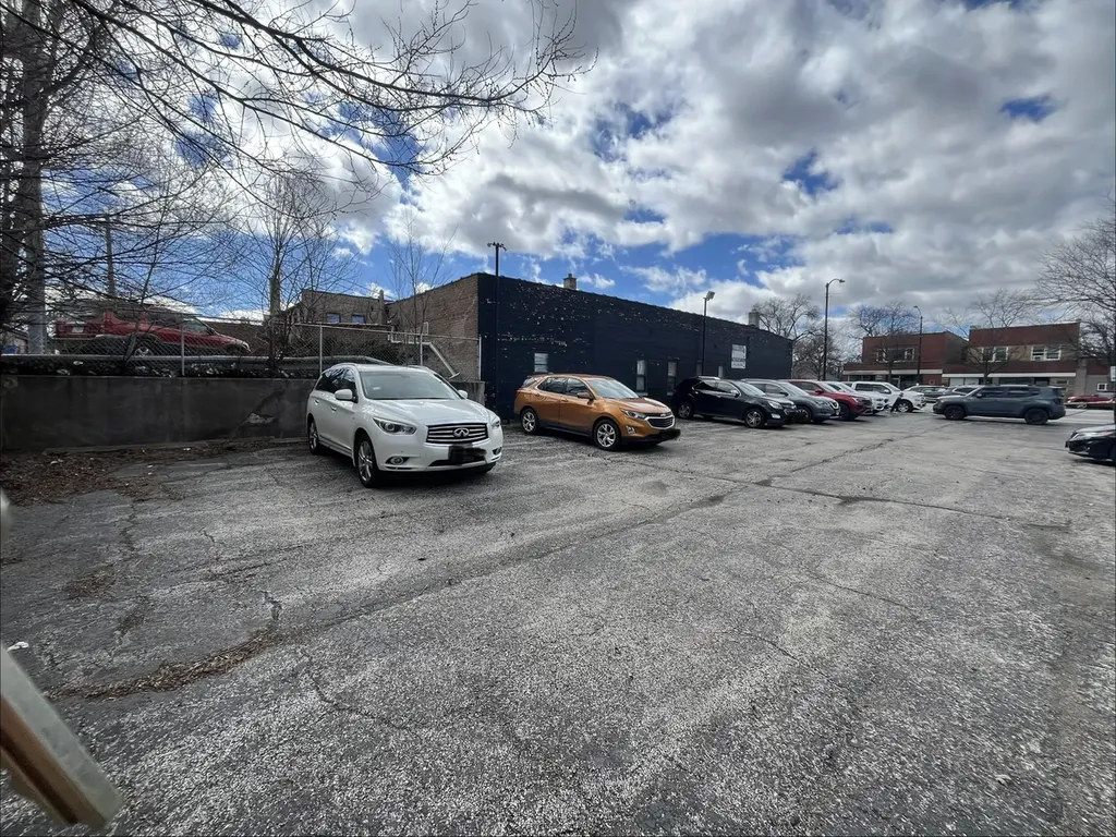 10019 South Western Avenue Chicago IL 60643