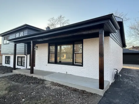 15848 Wabash Avenue South Holland IL 60473