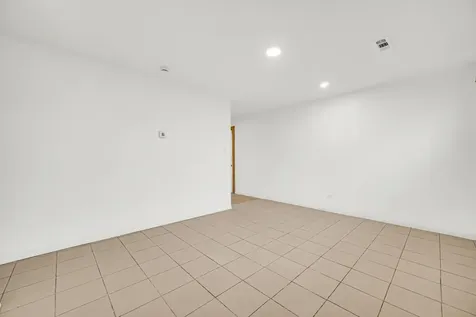 341 Boston Street Chicago Heights IL 60411