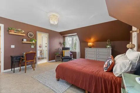 5443 Belmont Court Libertyville IL 60048