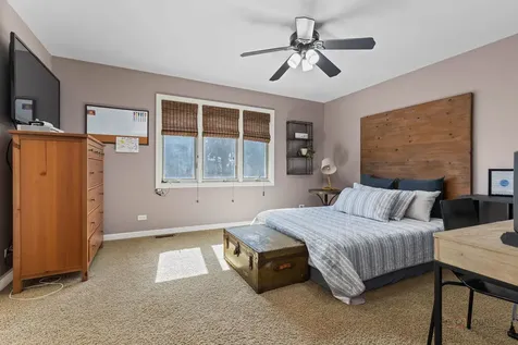 5443 Belmont Court Libertyville IL 60048
