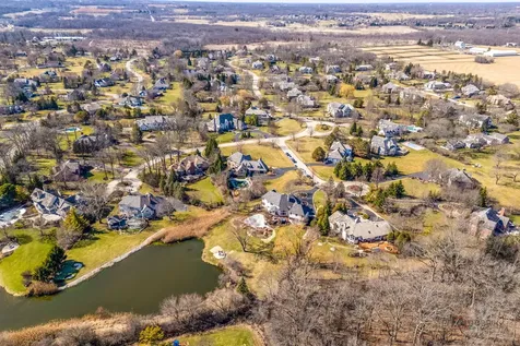 5443 Belmont Court Libertyville IL 60048