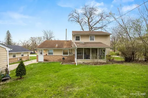 106 Blackhawk Drive Park Forest IL 60466