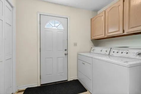 25651 West Illinois Route 60 Highway Grayslake IL 60030