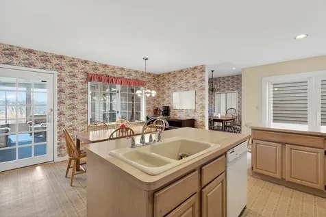 25651 West Illinois Route 60 Highway Grayslake IL 60030