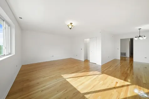 13906 Central Park Avenue Robbins IL 60472