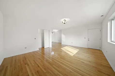 13906 Central Park Avenue Robbins IL 60472