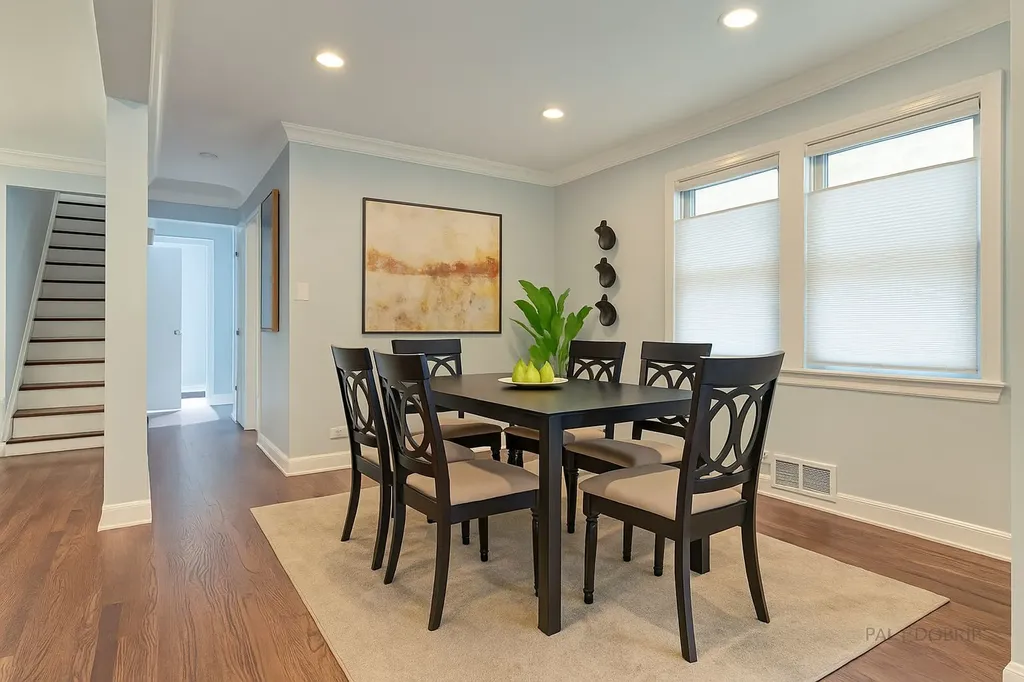6149 North Karlov Avenue Chicago IL 60646