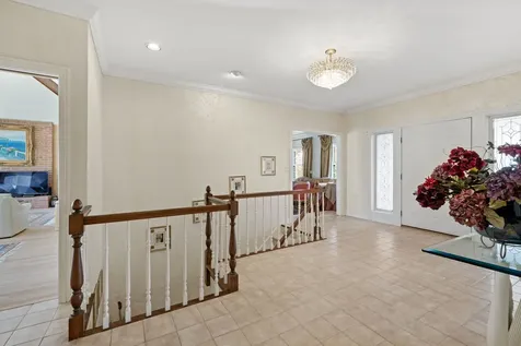 2016 Midwest Club Parkway Oak Brook IL 60523