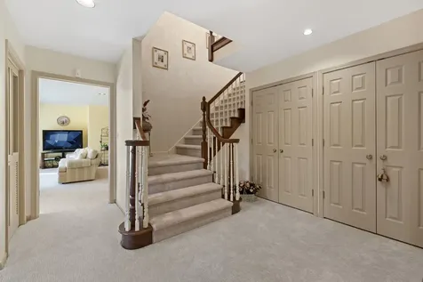 2016 Midwest Club Parkway Oak Brook IL 60523
