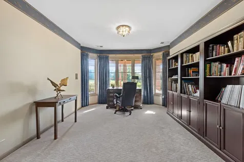 2016 Midwest Club Parkway Oak Brook IL 60523