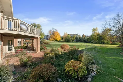 2016 Midwest Club Parkway Oak Brook IL 60523
