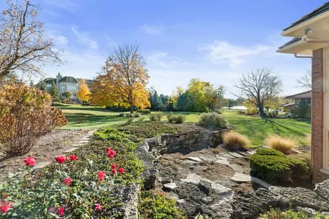 2016 Midwest Club Parkway Oak Brook IL 60523
