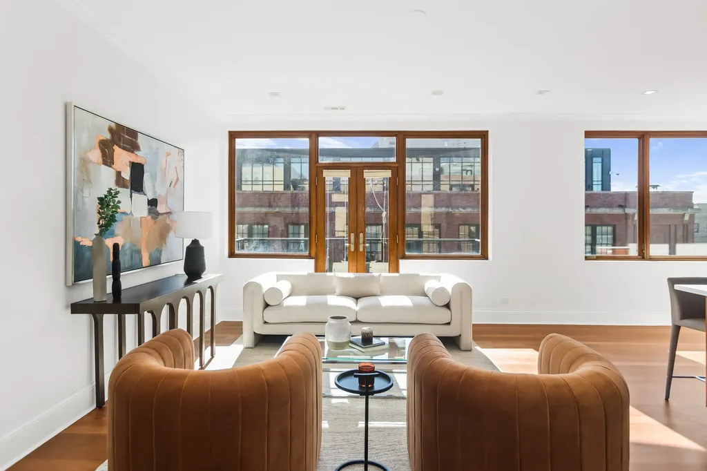 1152 West Fulton Market Chicago IL 60607