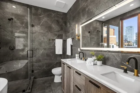 1152 West Fulton Market Chicago IL 60607